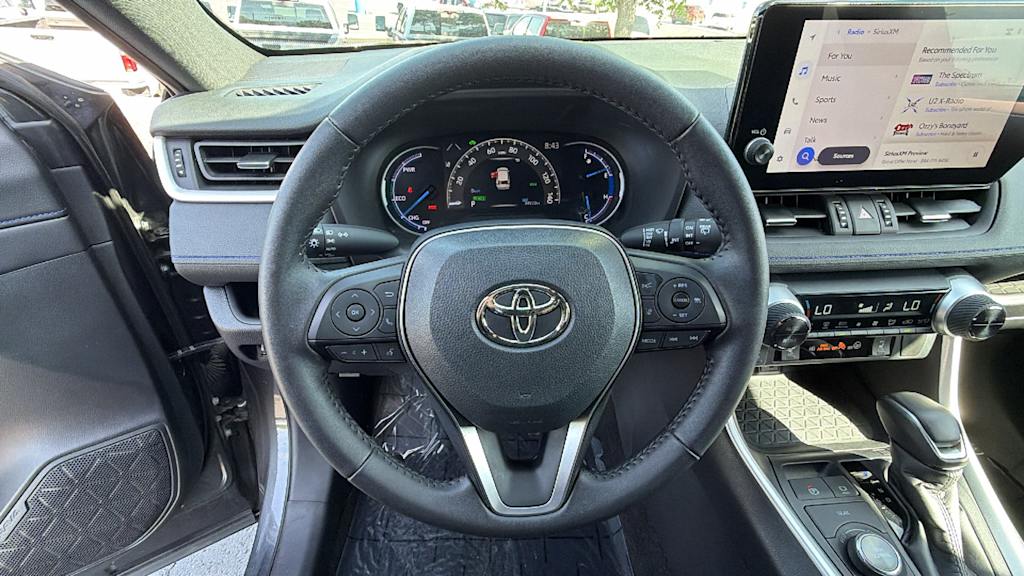 2024 Toyota RAV4 XSE - Photo 8