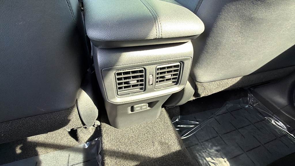 2024 Toyota RAV4 XSE - Photo 29