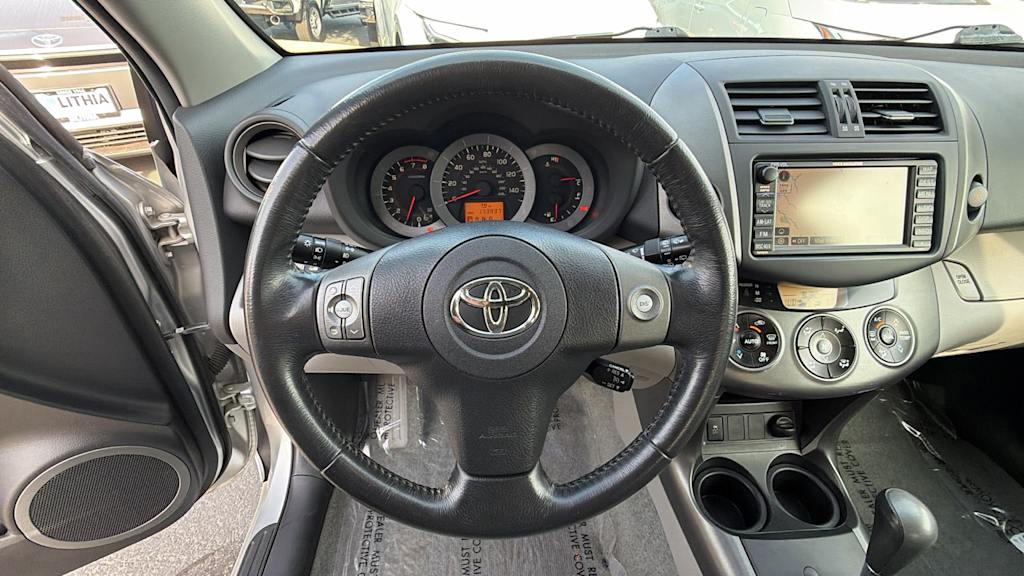 Thumbnail: 2011 Toyota RAV4 - 7