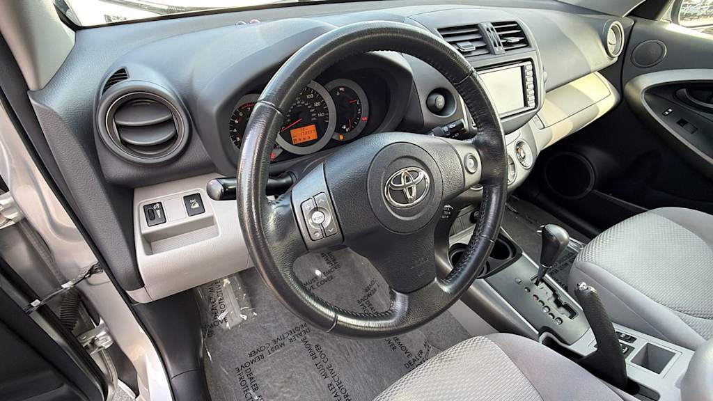 Thumbnail: 2011 Toyota RAV4 - 2