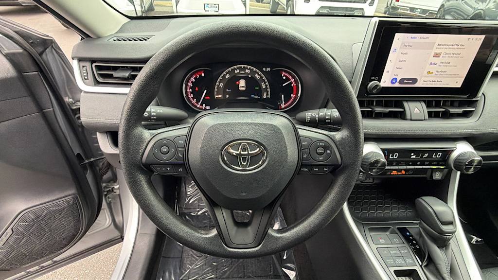 Thumbnail: 2025 Toyota RAV4 - 9