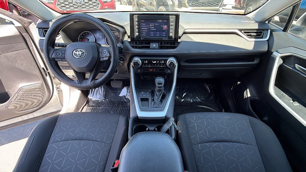 Thumbnail: 2020 Toyota RAV4 - 14
