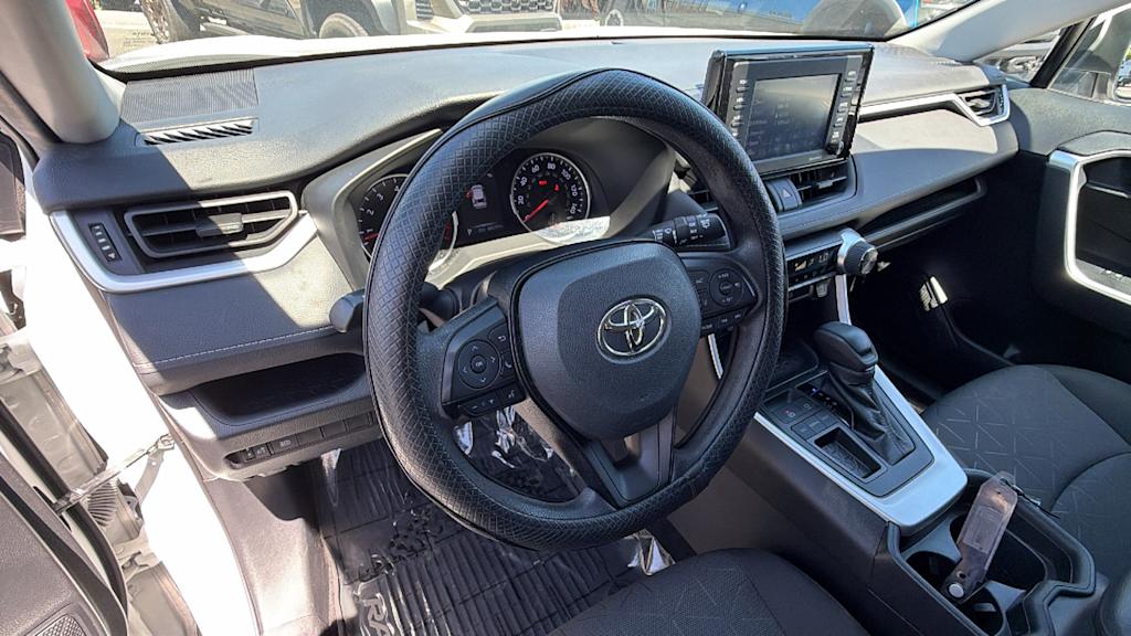Thumbnail: 2020 Toyota RAV4 - 2