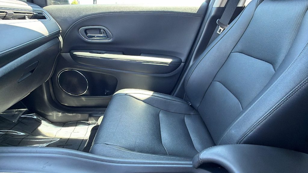 Thumbnail: 2019 Honda HR-V - 11