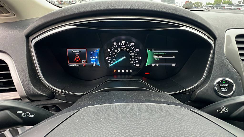 2019 Ford Fusion SEL 16