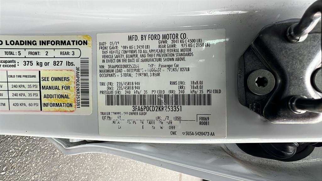 2019 Ford Fusion SEL 18