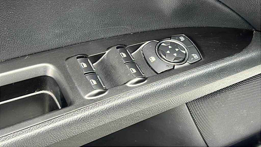 2019 Ford Fusion SEL 27