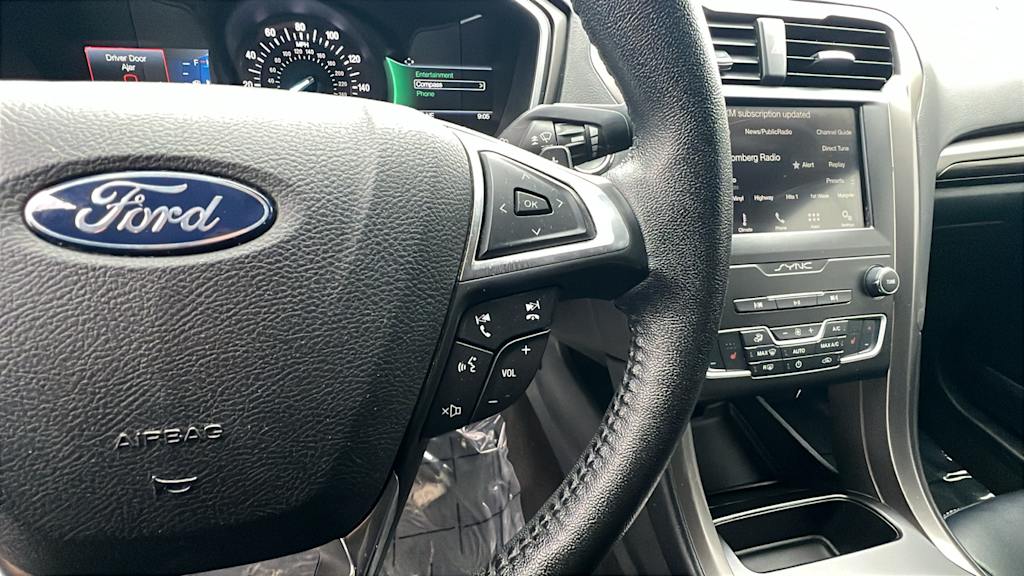 2019 Ford Fusion SEL 26