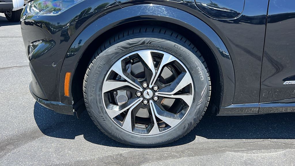 Thumbnail: 2021 Ford Mustang Mach-E - 8