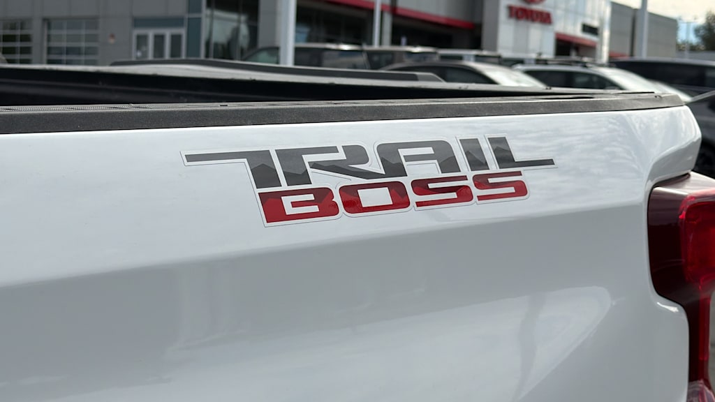 Thumbnail: 2021 Chevrolet Silverado 1500 - 29