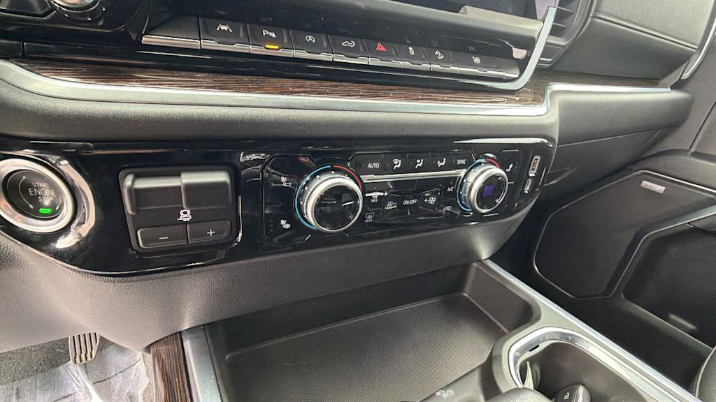 Thumbnail: 2022 GMC Sierra 1500 - 23