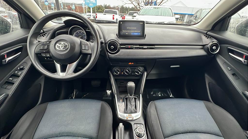 2018 Toyota Yaris iA Base 10