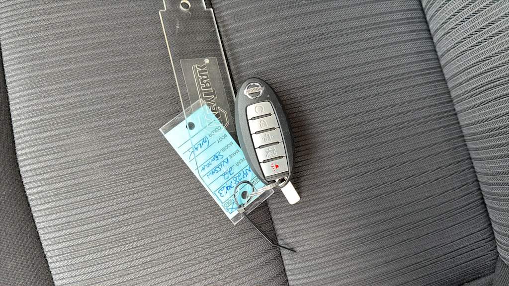 Thumbnail: 2022 Nissan Sentra - 17