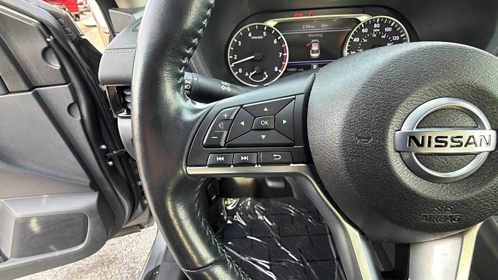 Thumbnail: 2022 Nissan Sentra - 25