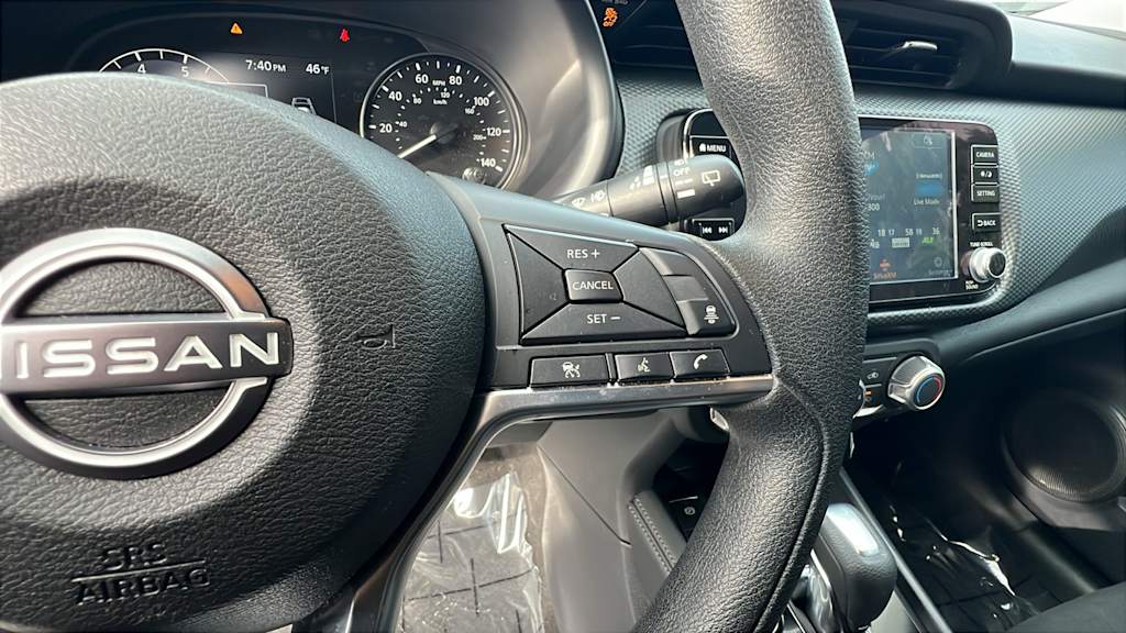 2024 Nissan Kicks SV 23