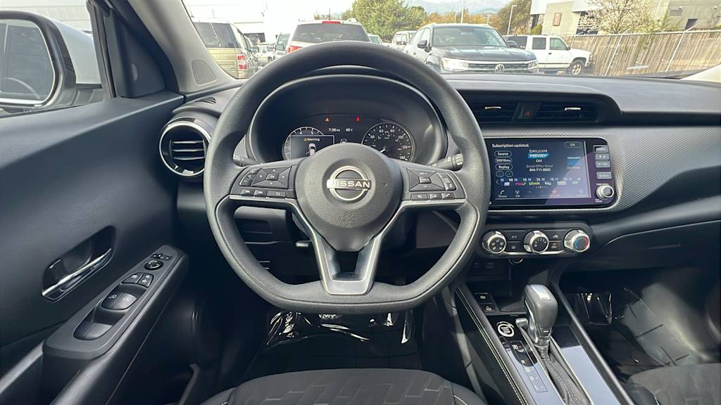 2024 Nissan Kicks SV 14