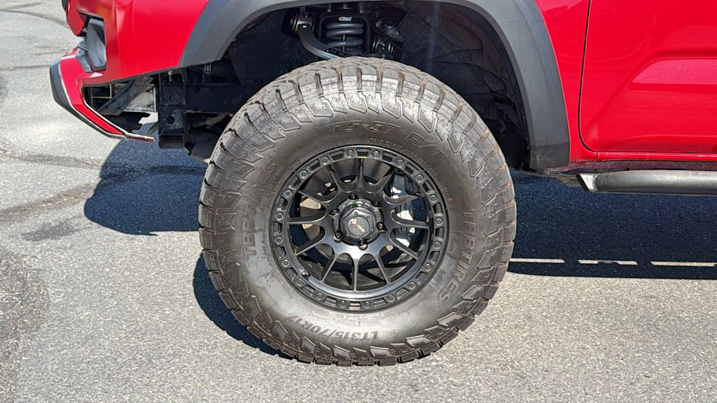 Thumbnail: 2023 Toyota Tacoma - 7