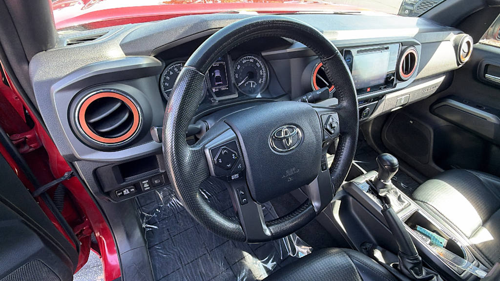 Thumbnail: 2019 Toyota Tacoma - 2