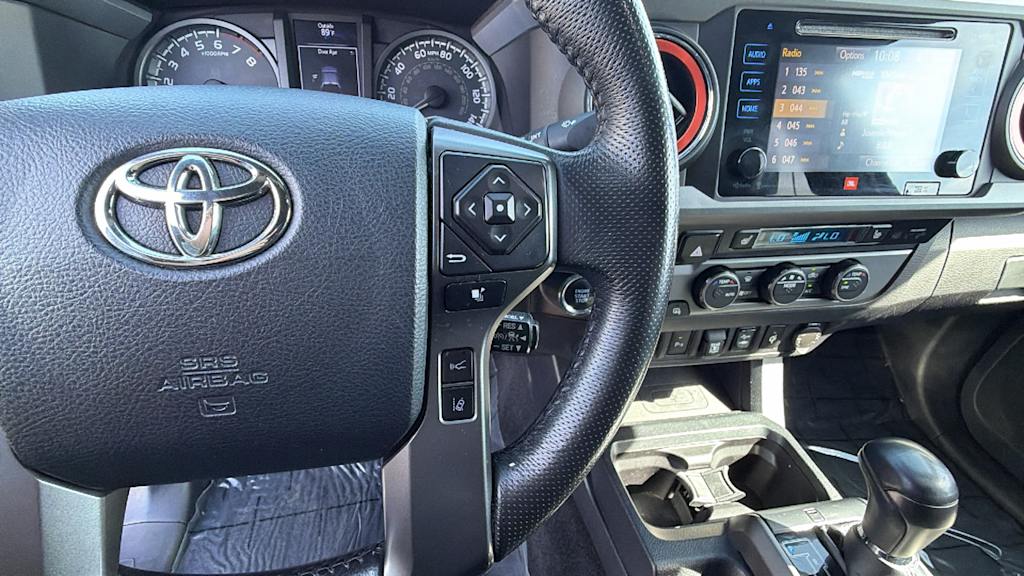 Thumbnail: 2019 Toyota Tacoma - 13