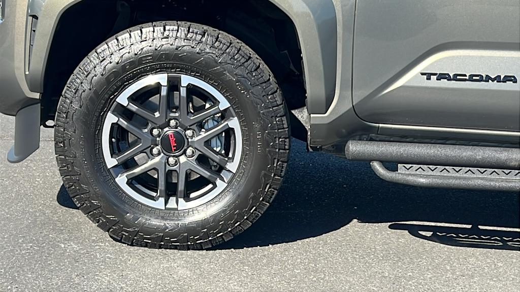 Thumbnail: 2025 Toyota Tacoma - 8