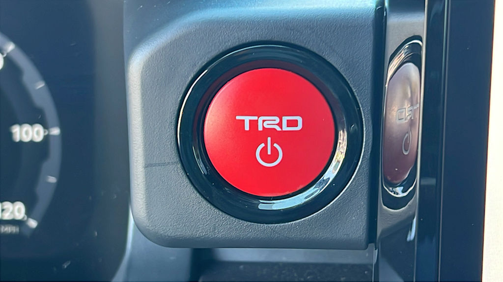 Thumbnail: 2025 Toyota Tacoma - 25