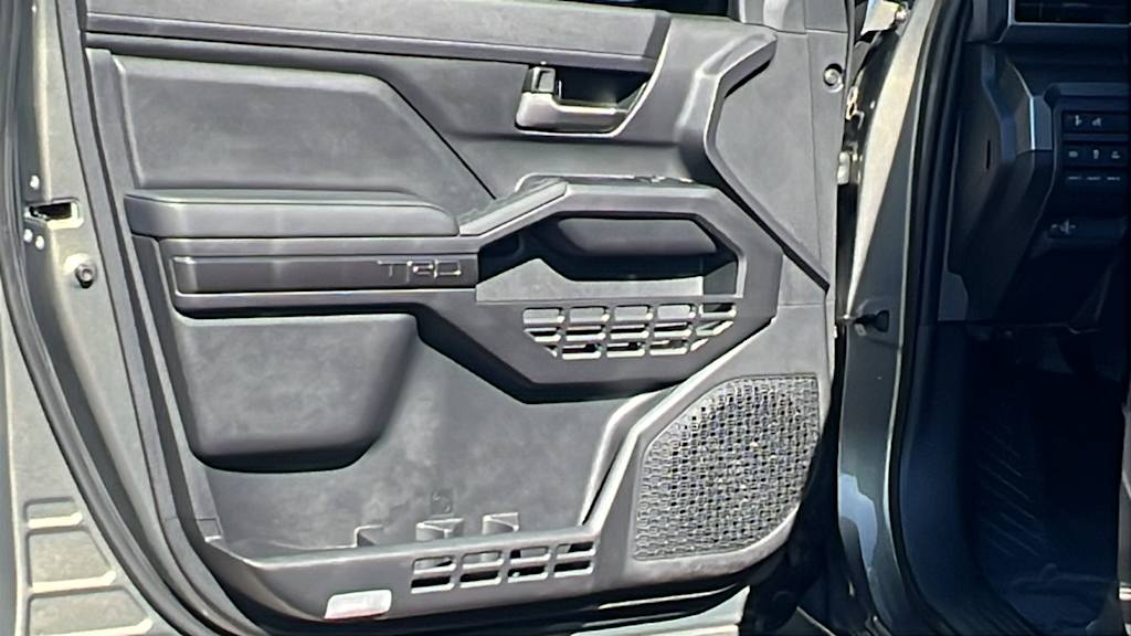 Thumbnail: 2025 Toyota Tacoma - 29