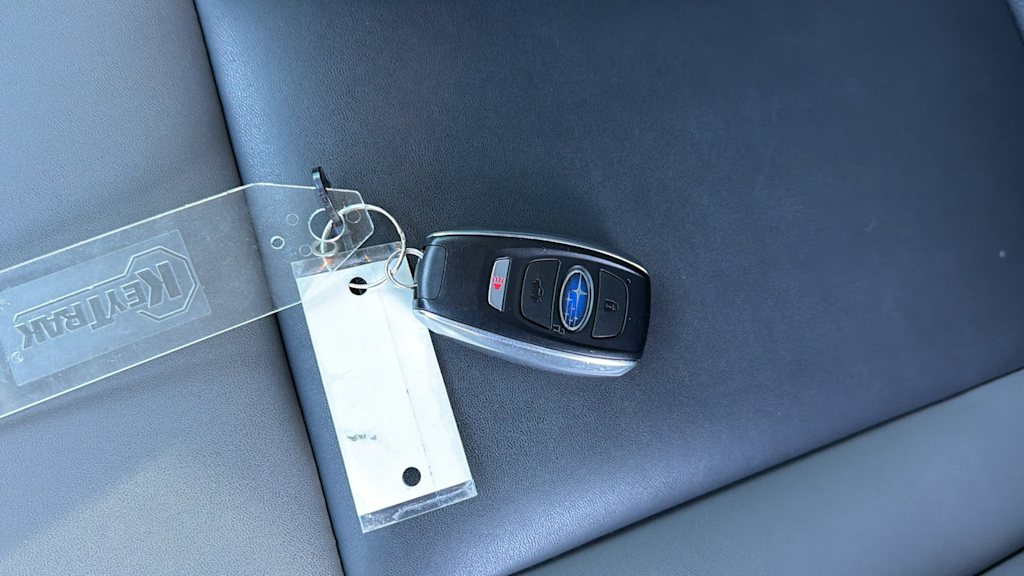 Thumbnail: 2022 Subaru Outback - 18