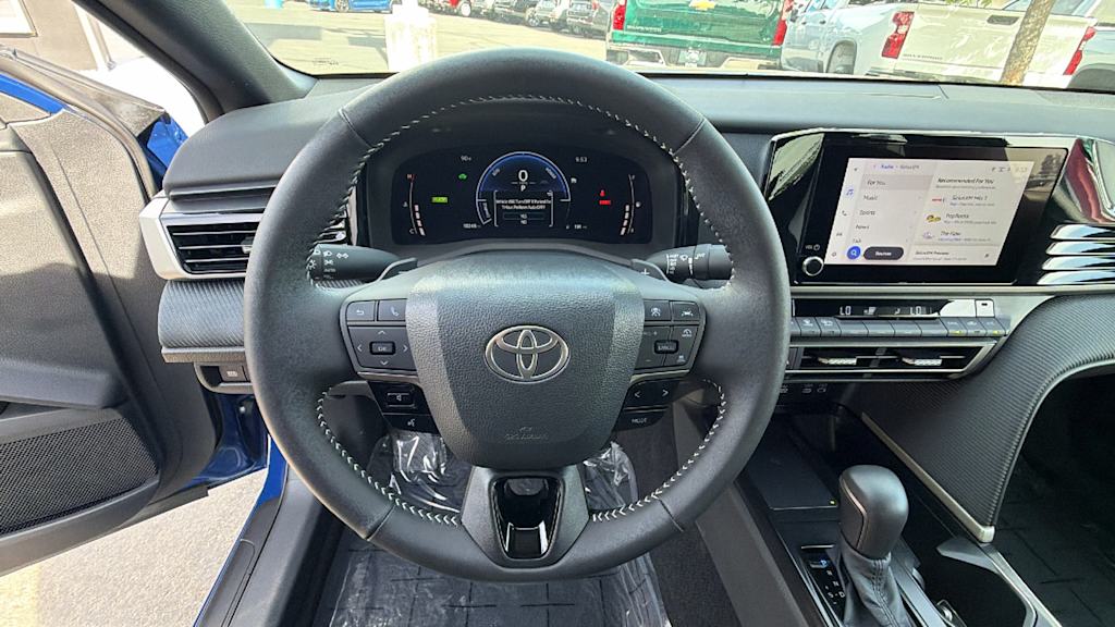 Thumbnail: 2026 Toyota Camry - 9