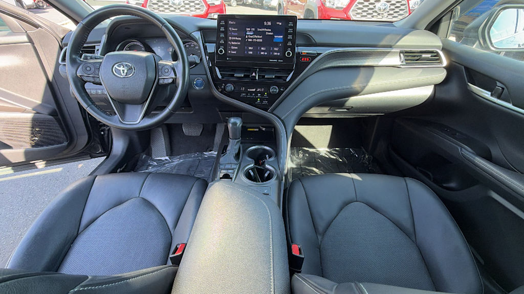 Thumbnail: 2022 Toyota Camry - 13