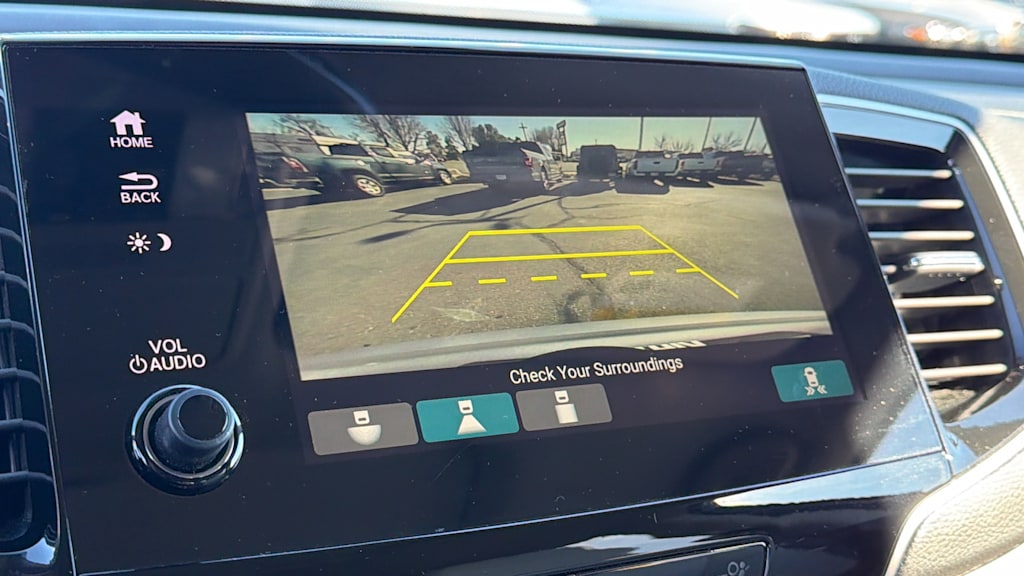 Thumbnail: 2022 Honda Pilot - 24