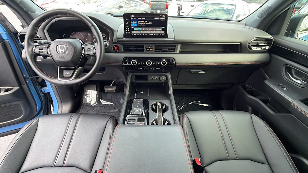 Thumbnail: 2025 Honda Pilot - 13