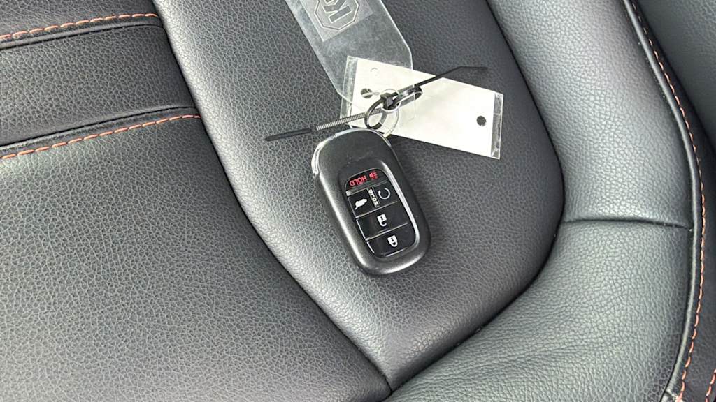 Thumbnail: 2025 Honda Pilot - 18