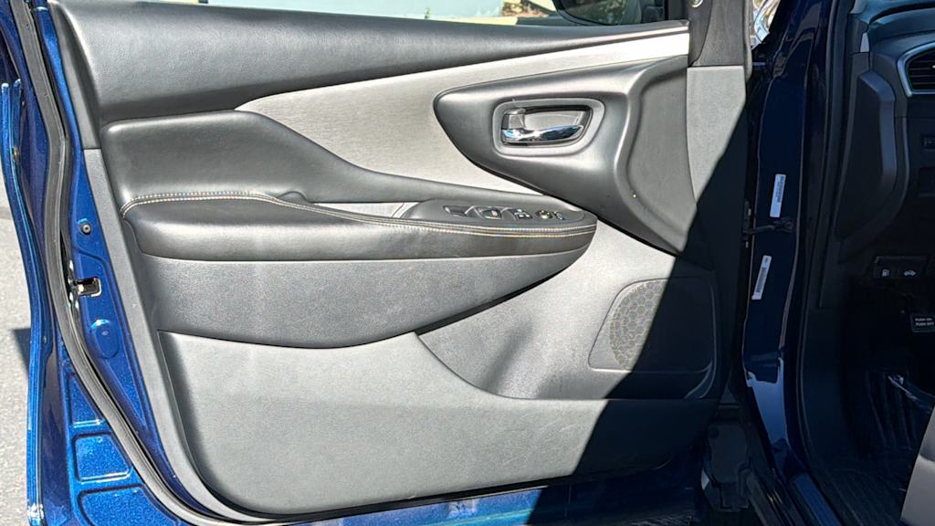 Thumbnail: 2019 Nissan Murano - 28
