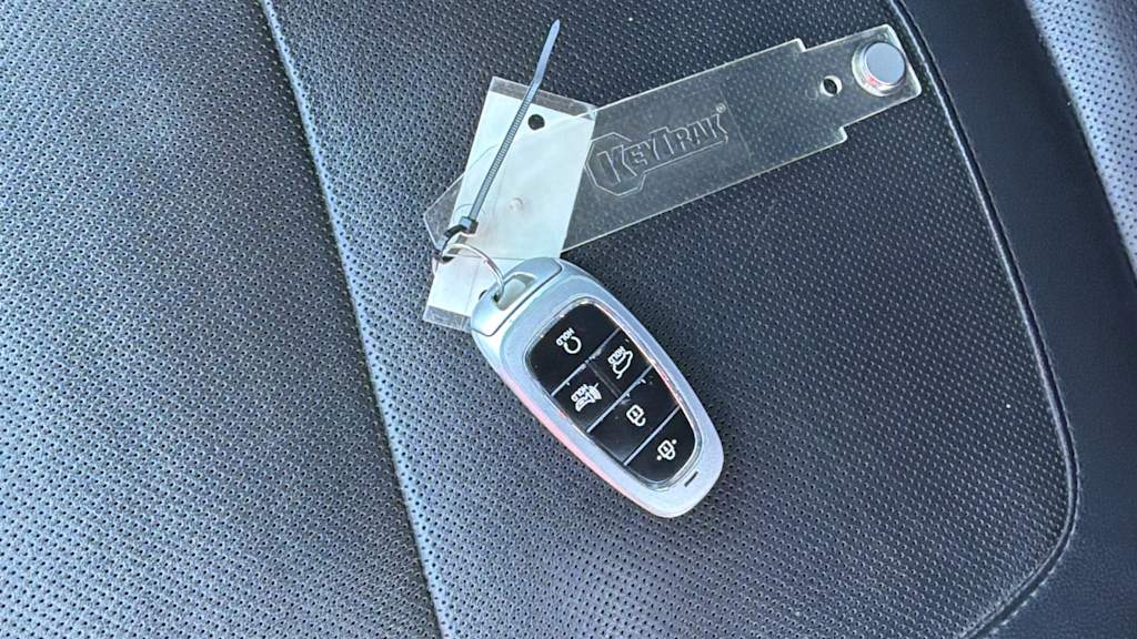 Thumbnail: 2022 Hyundai Tucson - 16