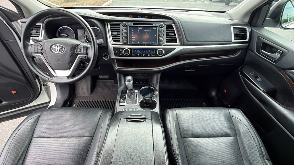 Thumbnail: 2018 Toyota Highlander - 13