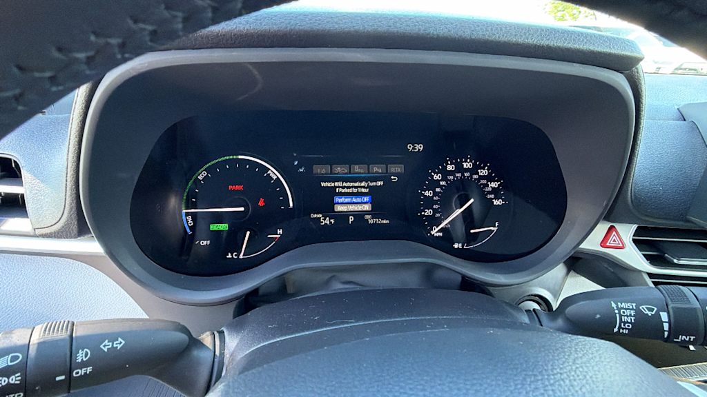 Thumbnail: 2025 Toyota Sienna - 16