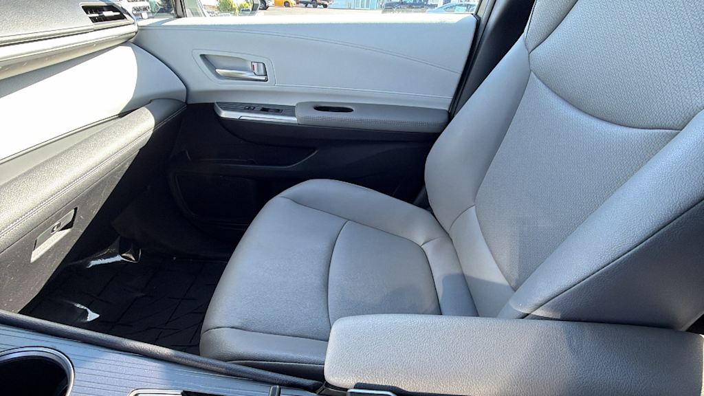 Thumbnail: 2025 Toyota Sienna - 11