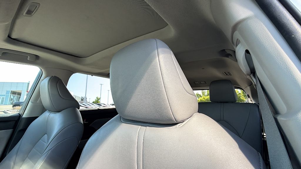 Thumbnail: 2023 Toyota Highlander - 10