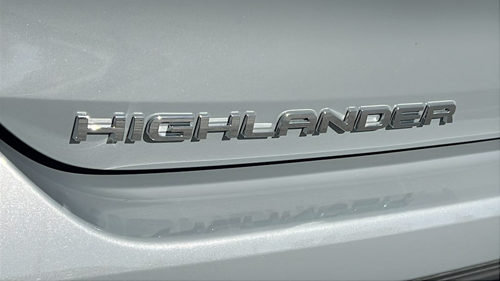 Thumbnail: 2025 Toyota Highlander - 7