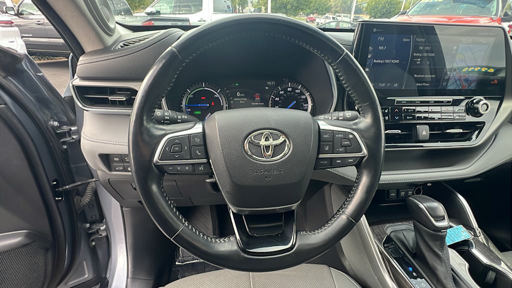 2021 Toyota Highlander Limited 13