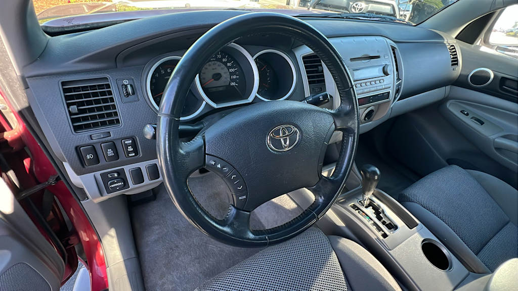 Thumbnail: 2006 Toyota Tacoma - 2