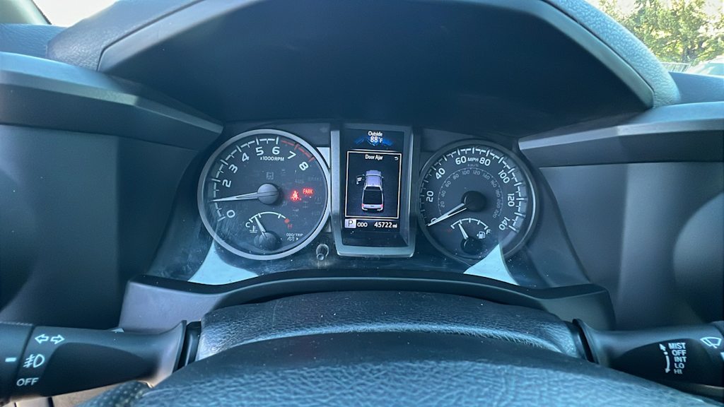 Thumbnail: 2021 Toyota Tacoma - 16