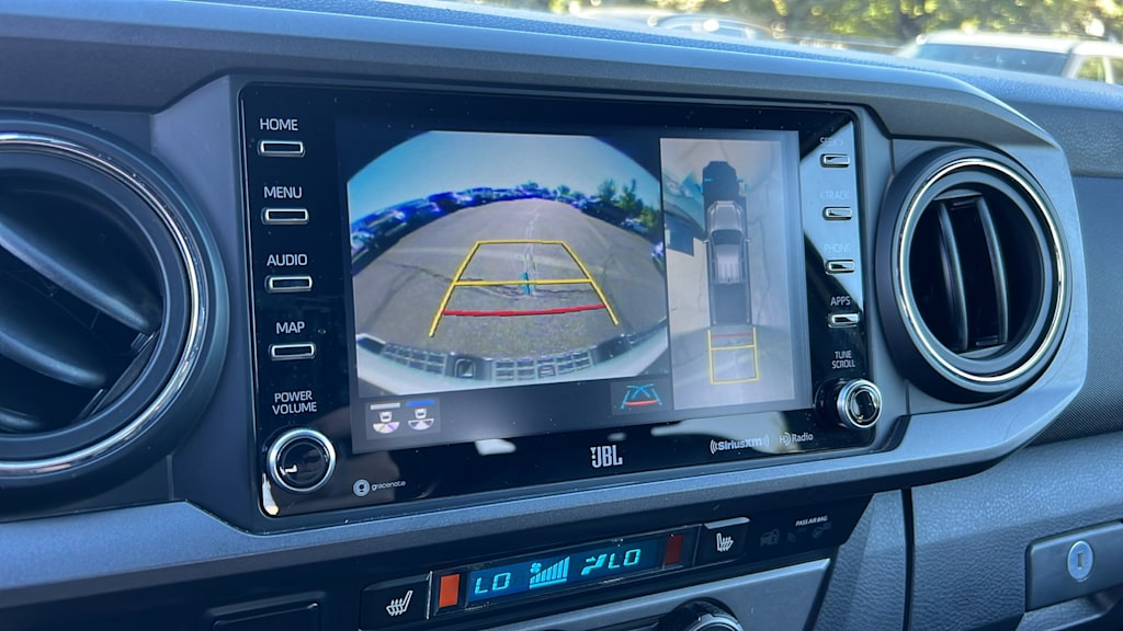 Thumbnail: 2021 Toyota Tacoma - 24