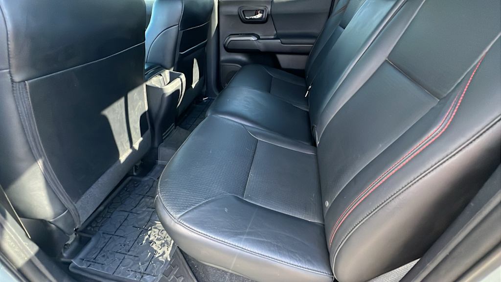 Thumbnail: 2021 Toyota Tacoma - 12