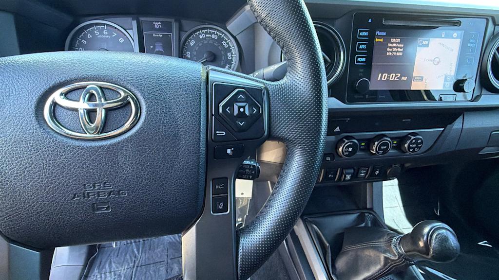 Thumbnail: 2019 Toyota Tacoma - 25