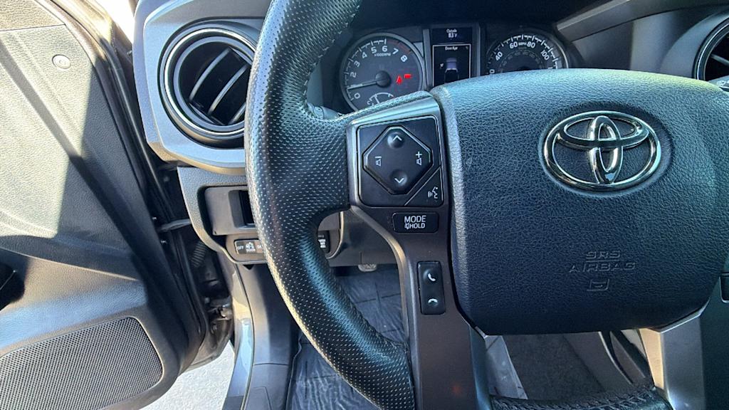 Thumbnail: 2019 Toyota Tacoma - 24