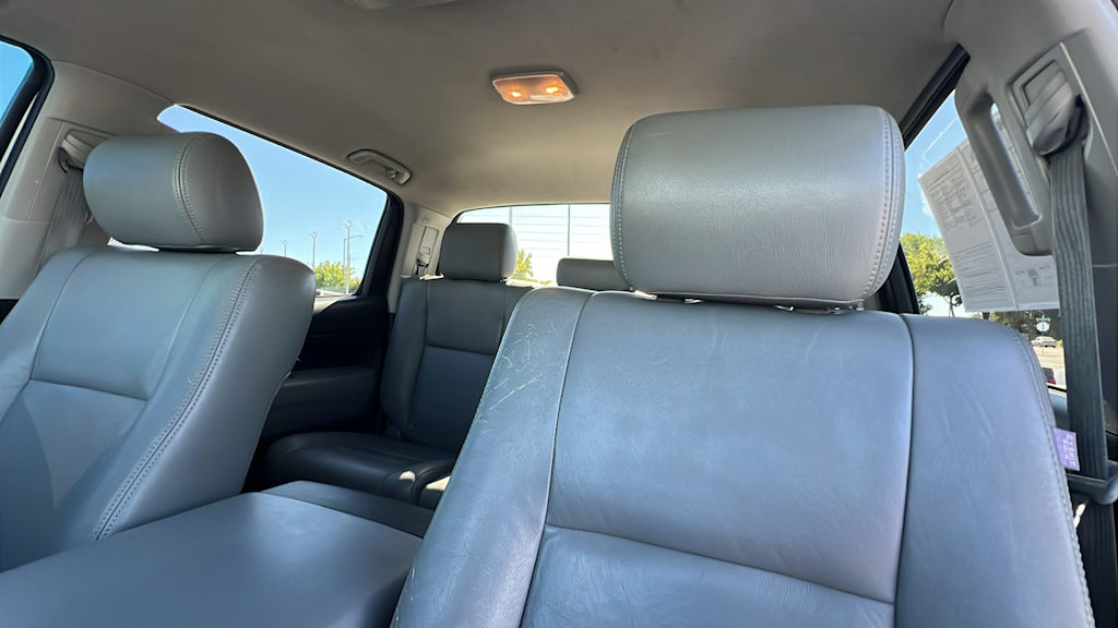 Thumbnail: 2013 Toyota Tundra - 10