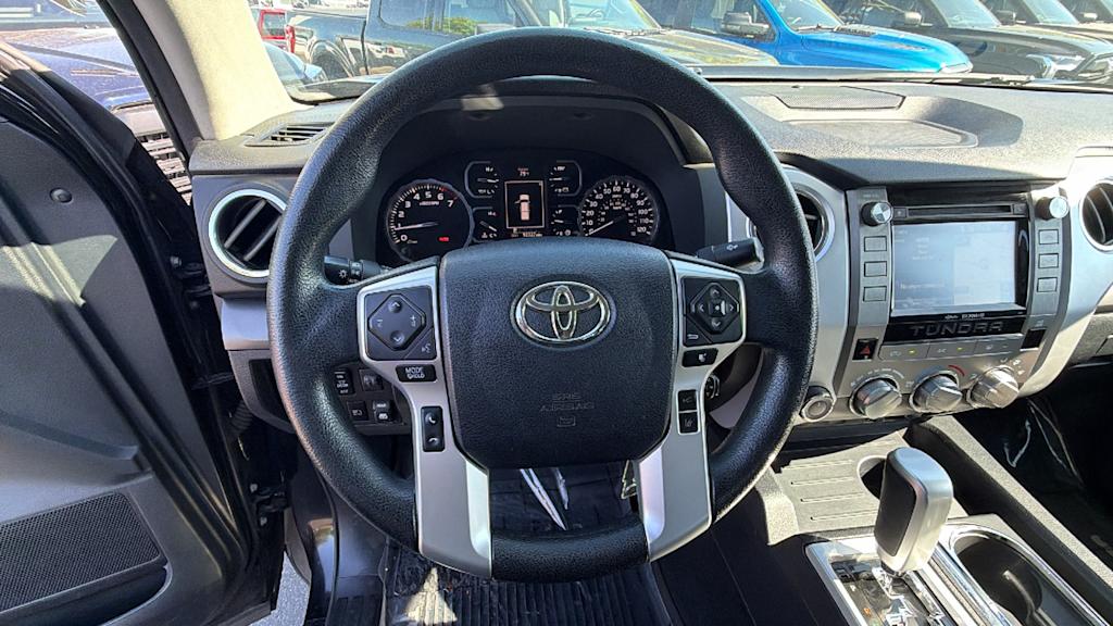 Thumbnail: 2018 Toyota Tundra - 9