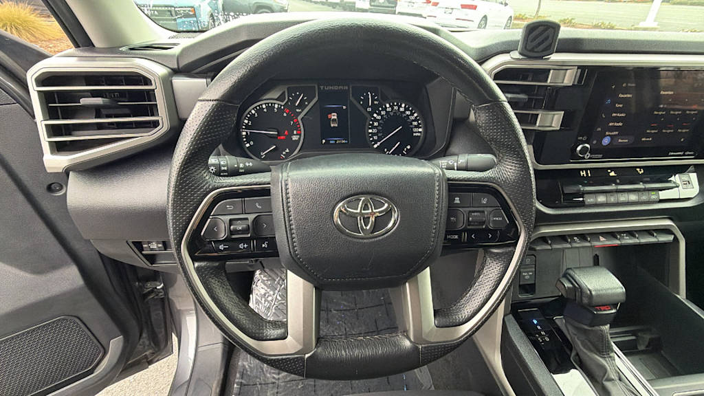 Thumbnail: 2024 Toyota Tundra - 9