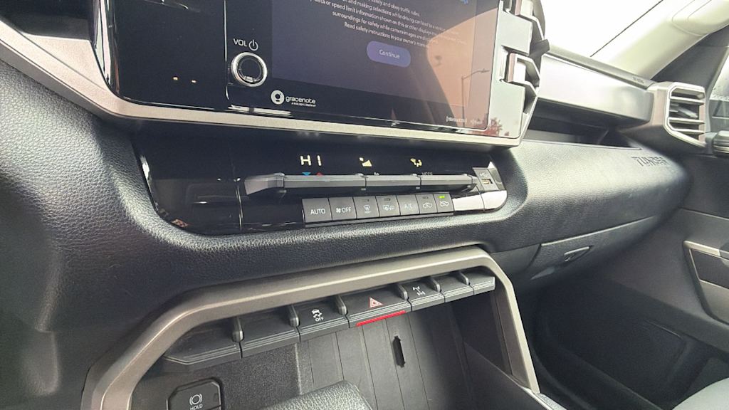 Thumbnail: 2024 Toyota Tundra - 14